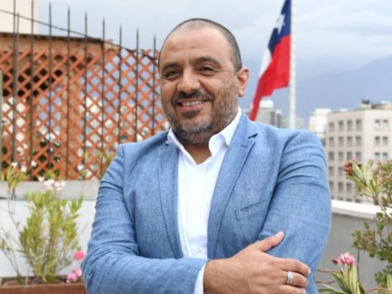 Informe sobre deudores del CAE: diputados de oposición presentan oficio contra ministro de Educación