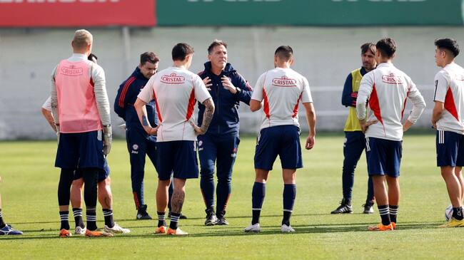 La crítica de Eduardo Berizzo a la formación de jugadores: "La regla del sub 21 debe ser algo vocacional y no artificial"