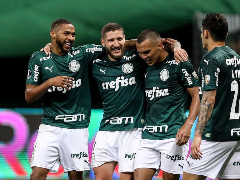 Palmeiras apabulló al Delfín de Ecuador en los octavos de final de la Copa Libertadores
