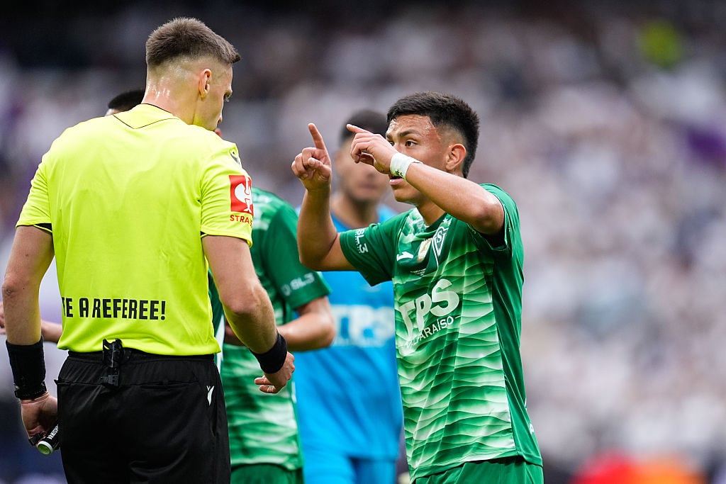 “Es la garra porteña, pero escúchame...” El desahogo de hincha de Wanderers tras la final contra el Real Madrid