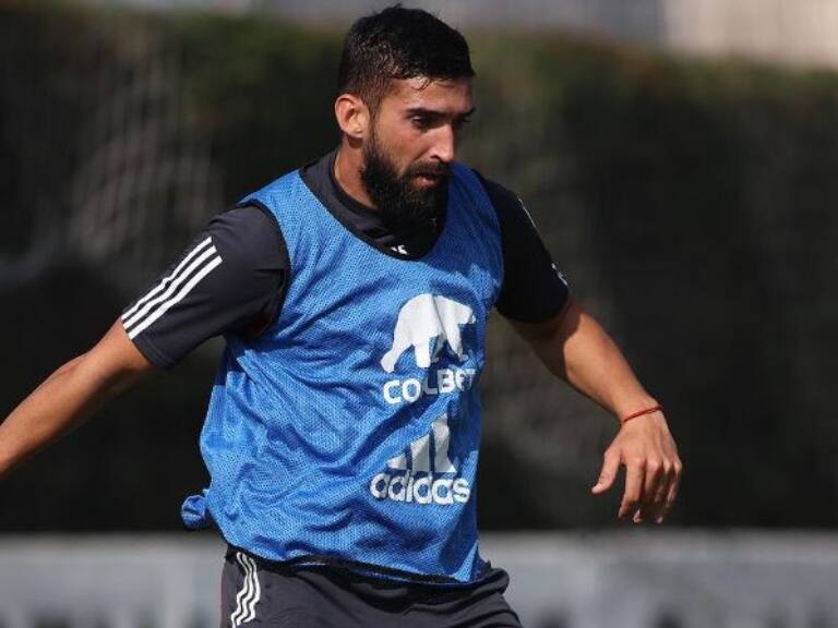 Colo Colo vuelve a contar en cancha con Emiliano Amor en goleada sobre Santiago City