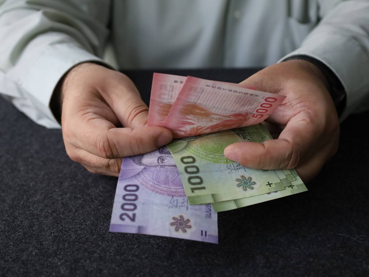 Alza del costo de la vida en Chile: estas son las claves para evitar el sobreendeudamiento familiar