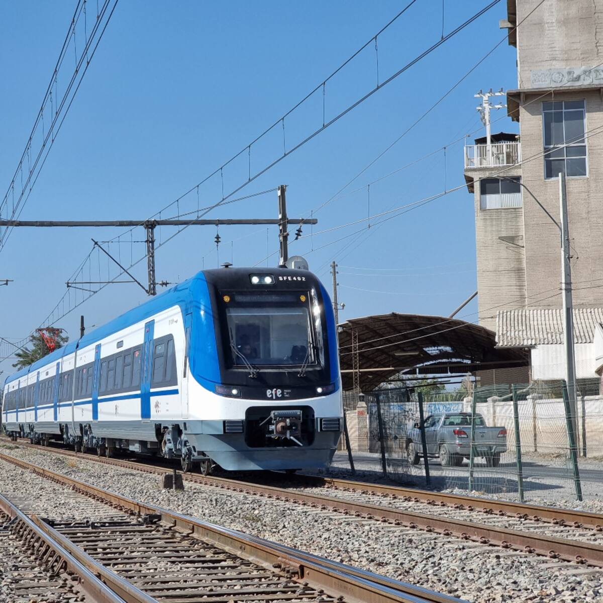 EFE anuncia que servicio de trenes Rancagua-Estación Central funciona con retrasos
