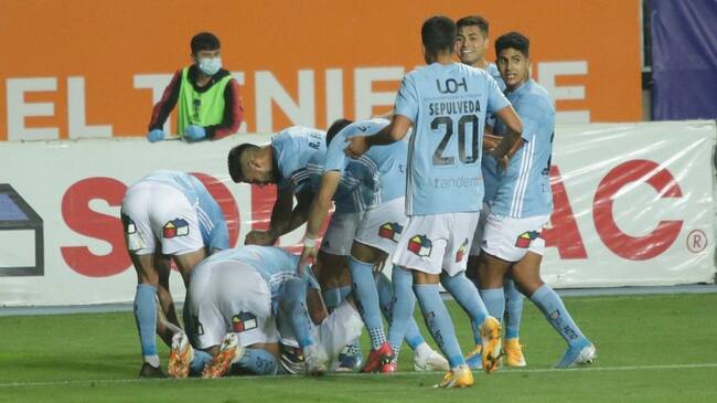 24 DE ABRIL DE 2021/RANCAGUAJugadores de O'Higgins en festejo de un gol, durante el partido valido por la fecha 5 del Campeonato Nacional AFP PlanVital 2021, entre O'Higgins y Union La Calera, disputado en el Estadio El Teniente.
FOTO: BYRON PEREZ CARVAJAL/AGENCIAUNO