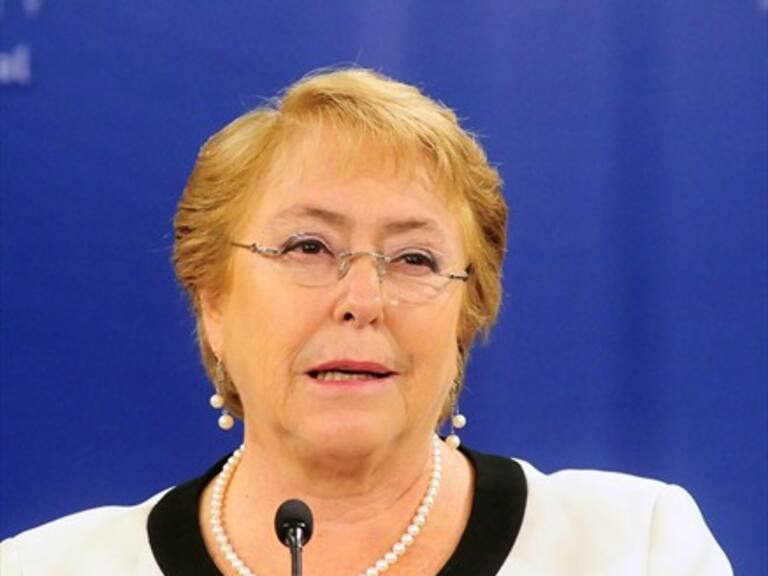 Encuesta Adimark: Presidenta Bachelet alcanza un 28% de aprobación ciudadana