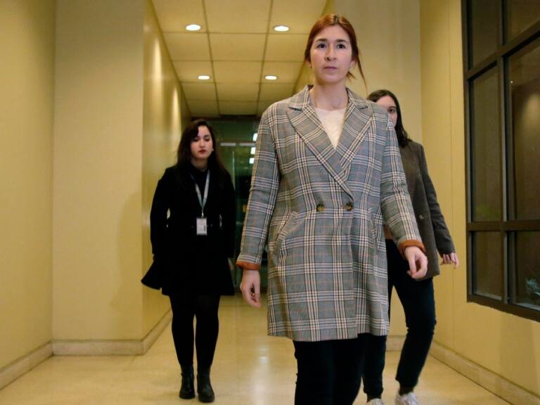 Catalina Pérez retoma sus labores en la Cámara de Diputados tras terminar su licencia médica