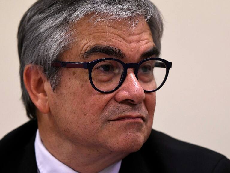 Ministro Marcel sobre diálogos por royalty minero: «Creo que ya estamos en tierra derecha»