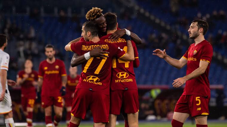 Roma derrotó al Lecce y enfrentará al Inter de Milán por la Copa Italia
