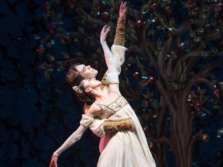 Ballet de Santiago celebró 60 años con dupla maestra de Stravinsky