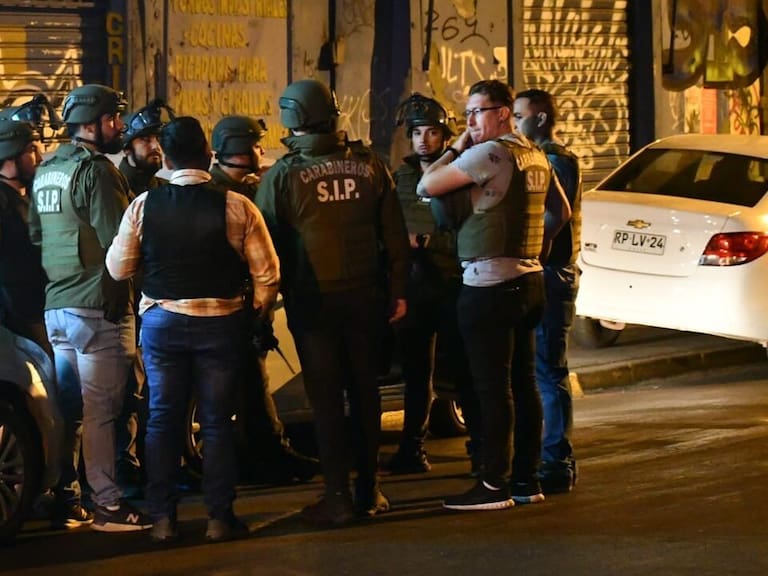 Disparan a carabinero en la cabeza mientras realizaba fiscalización en el centro de Santiago