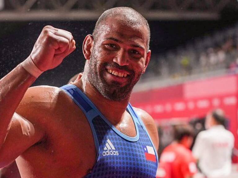 El chileno llegó al podio: Yasmani Acosta obtuvo medalla de bronce en el Panamericano de Lucha en México