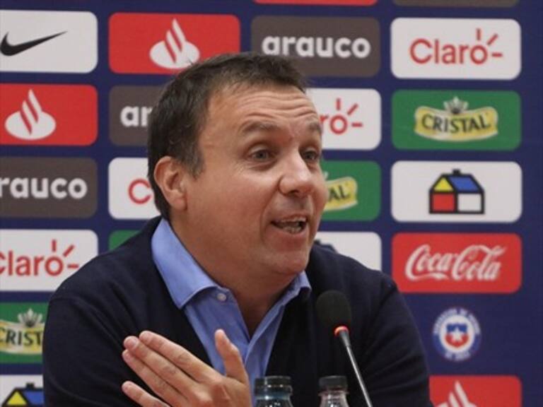 Gerente de la Roja, Ian Mac Niven, negó rotundamente los supuestos actos de indisciplina