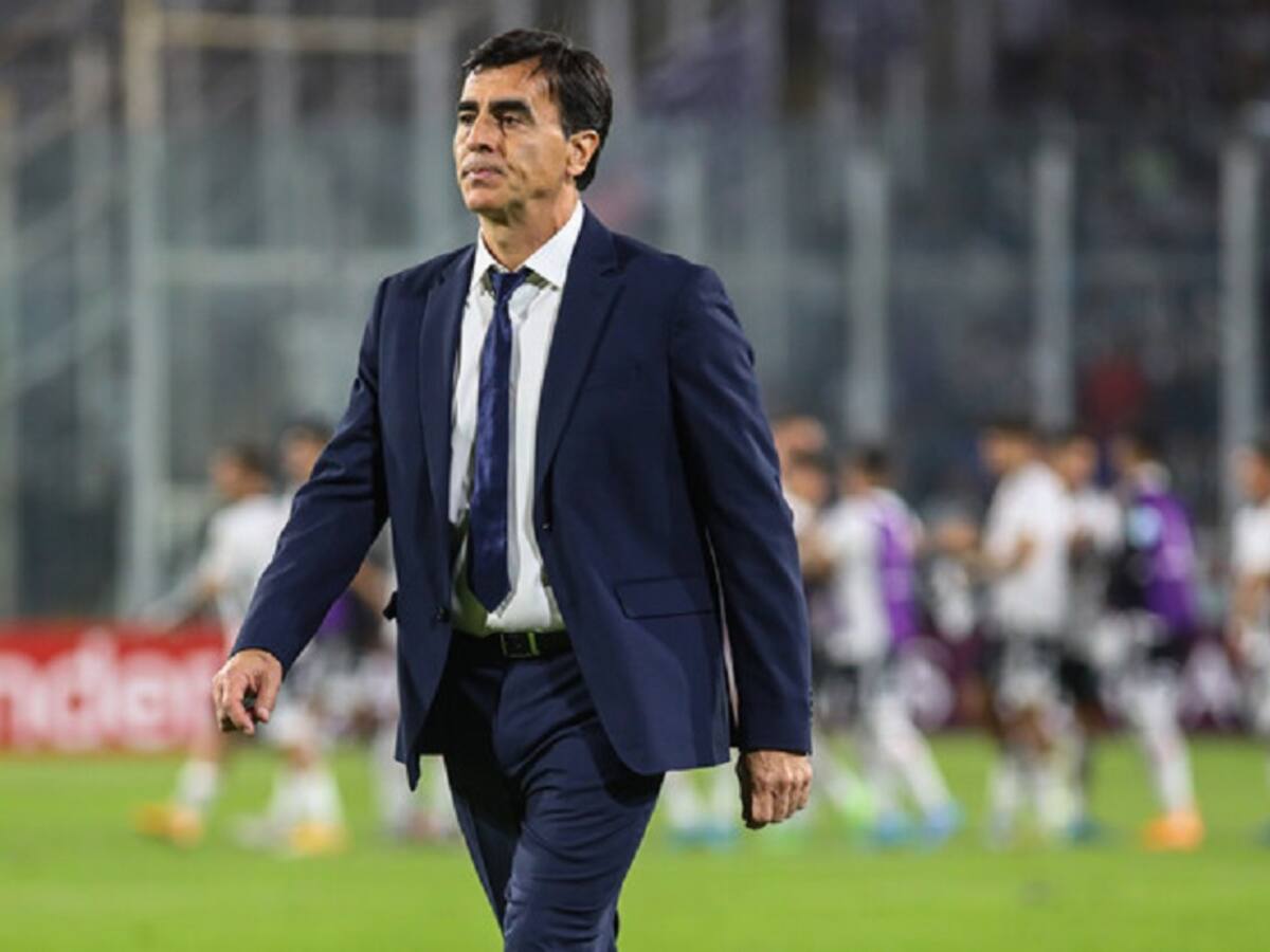 Gustavo Quinteros valoró el nuevo triunfo de Colo Colo en Copa Libertadores: «Cada equipo trabaja mucho para quedarse los puntos de local»