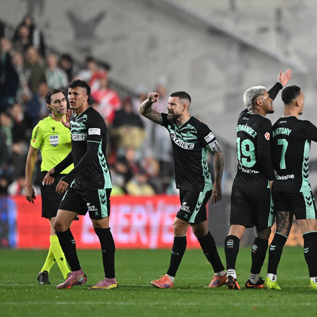 Sufre Pellegrini: Real Betis suma su segundo partido seguido sin ganar en La Liga Española