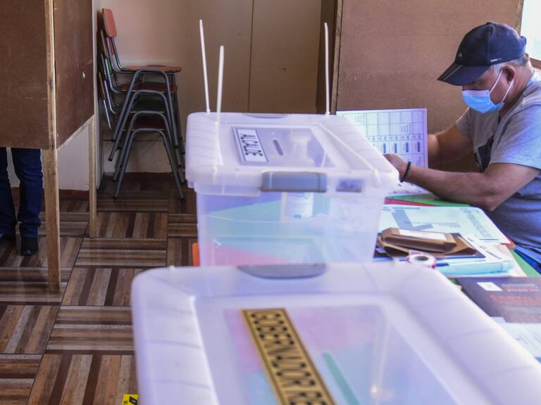 Servel llamó a participar en las Primarias 2020