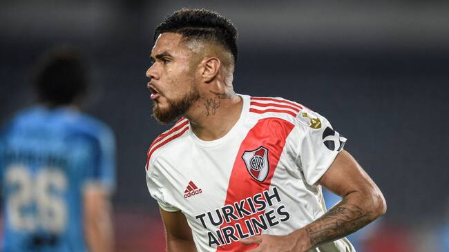 BUENOS AIRES, ARGENTINA - MARCH 11: Paulo Diaz of River Plate celebrates after scoring the sixth goal of his team during a Group D match between River Plate and Deportivo Binacional as part of Copa CONMEBOL Libertadores 2020 at Estadio Monumental Antonio Vespucio Liberti on March 11, 2020 in Buenos Aires, Argentina. (Photo by Marcelo Endelli/Getty Images)