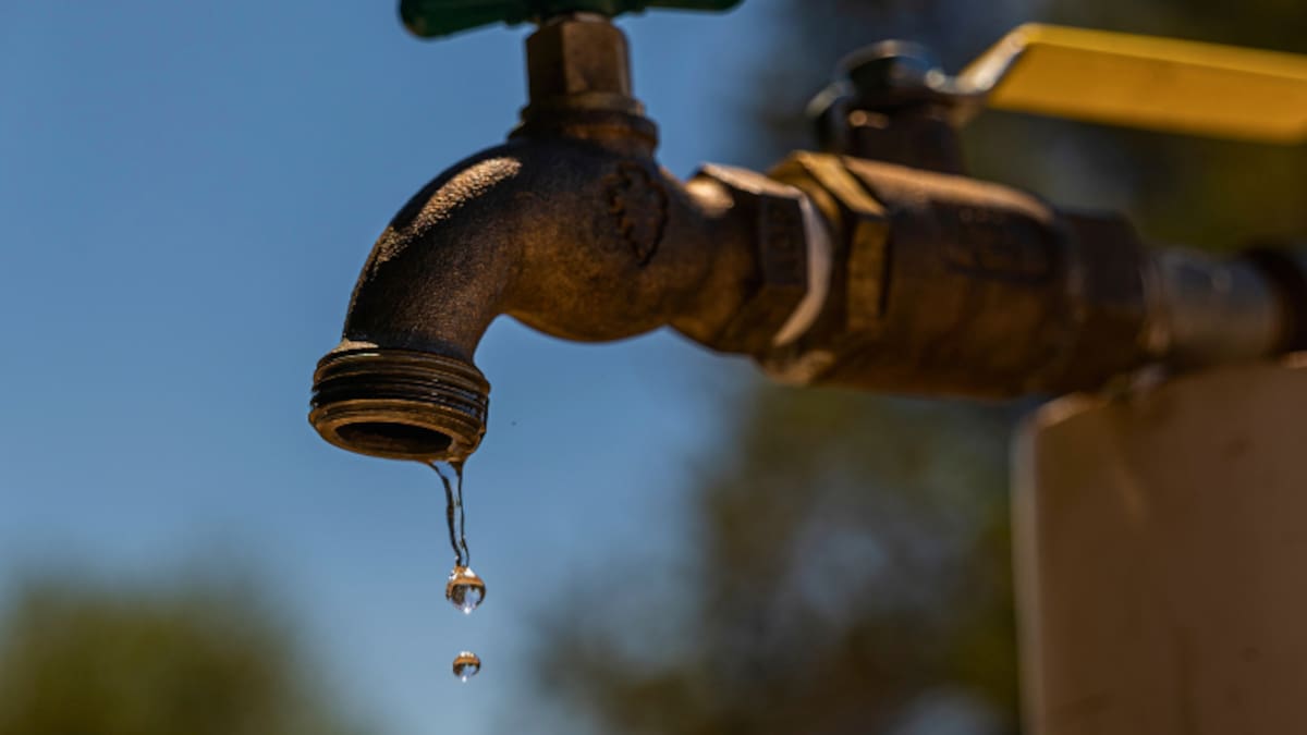 Aguas Andinas anuncia cortes de agua por hasta 11 horas en Santiago: estas son las 2 comunas afectadas de la RM