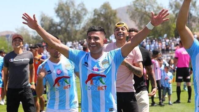 Felipe Flores tras lograr el ascenso con Magallanes: "Estoy contento por este sueño; merecíamos ser campeones"