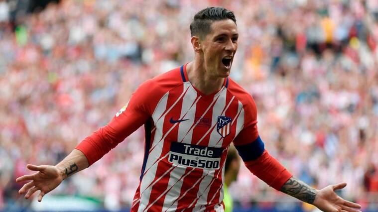 Atletico Madrid's Spanish forward Fernando Torres celebrates after scoring a goal during the Spanish league football match between Club Atletico de Madrid and SD Eibar at the Wanda Metropolitano stadium in Madrid on May 20, 2018. (Photo by GABRIEL BOUYS / AFP) (Photo credit should read GABRIEL BOUYS/AFP via Getty Images)