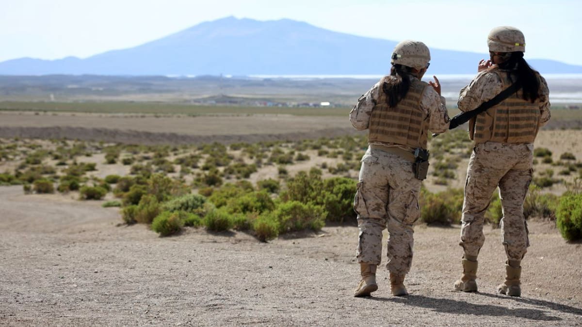 Devuelven a Bolivia a los cinco militares detenidos en Colchane tras cruce de frontera con Chile
