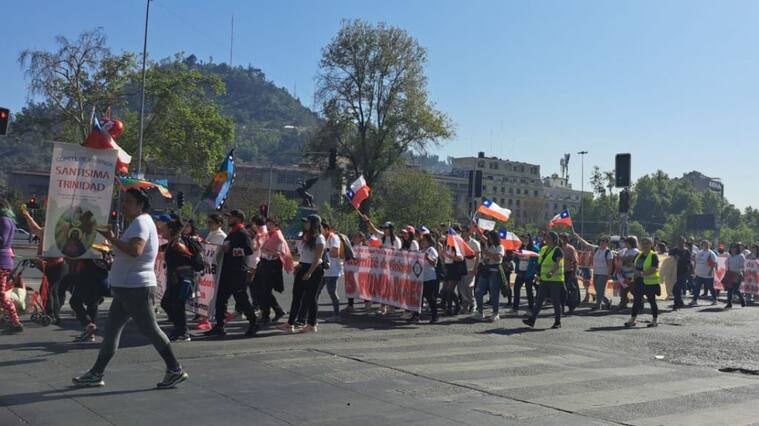 Protesta, plaza baquedano, 1024x576 jpg ok