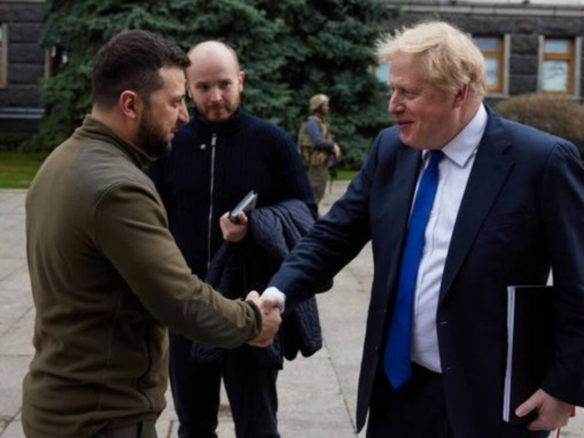 Boris Jonhson visita Ucrania y se reúne con Volodímir Zelenski