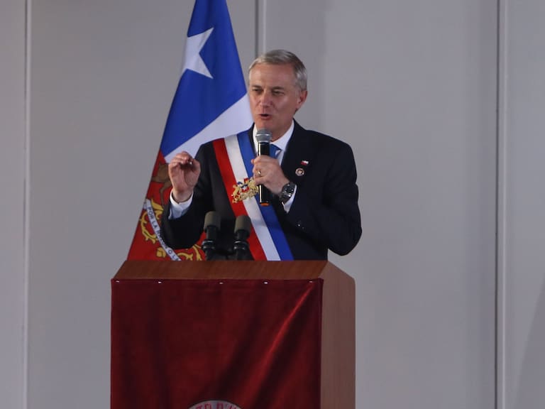 Jose Antonio Kast - Liceo Augusto D’Halmar