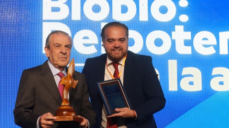 Nombran a Eduardo Frei aliado estratégico del Biobío y desata dura crítica del exdelegado de Boric