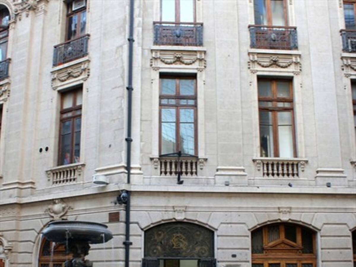 Imacec: Actividad económica creció 2,1% durante abril
