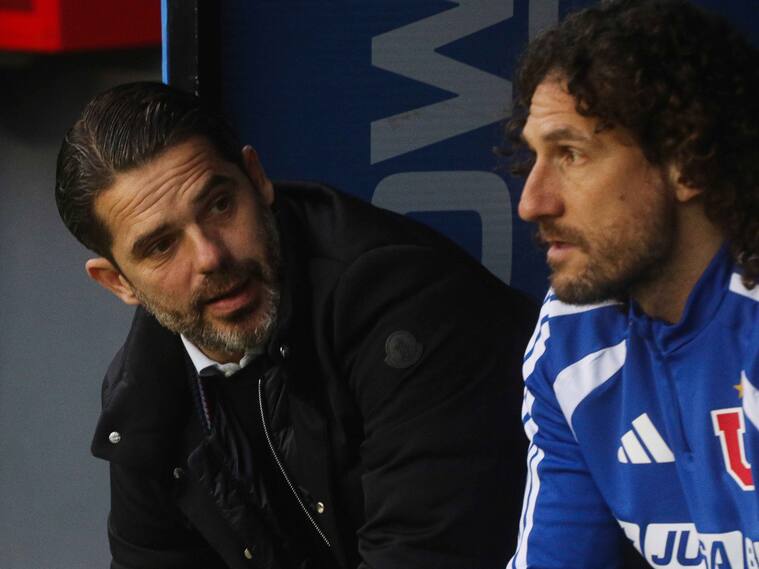 Fernando Gago, entrenador de la Universidad de Chile