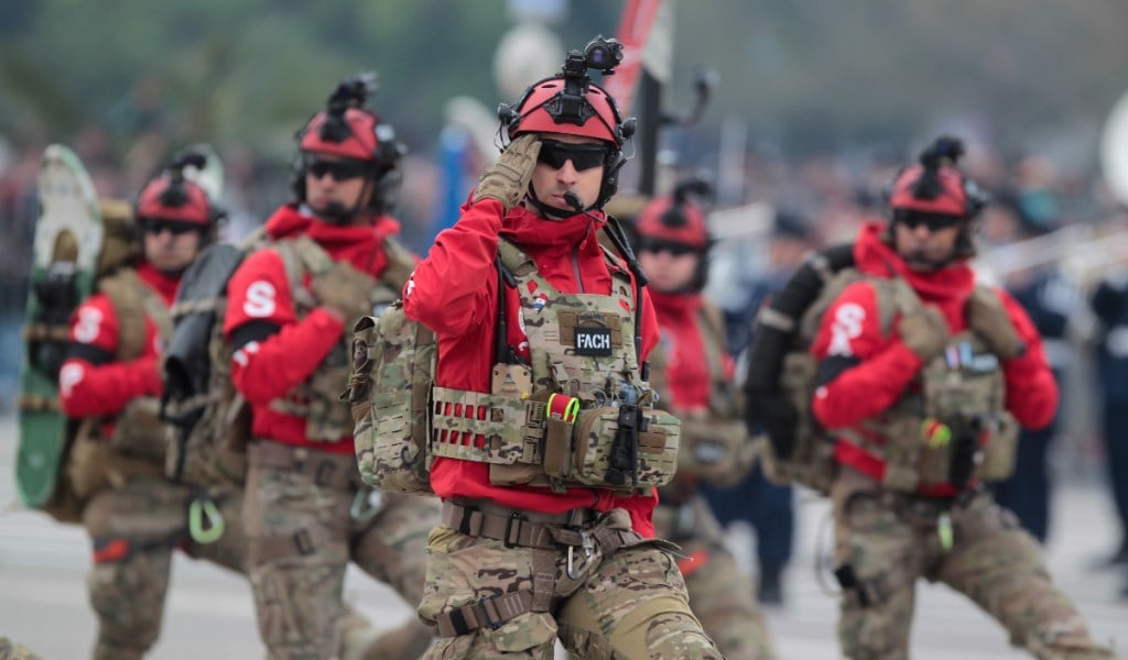 Efectivos de las fuerzas armadas en la Parada Militar 2023 / Foto: Agencia Uno