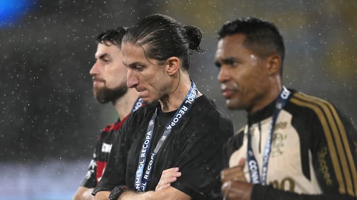 Ganar seis títulos en un año no basta: Flamengo despide a Felipe Luis
