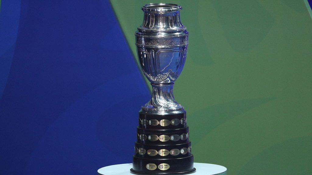 RIO DE JANEIRO, BRAZIL - JANUARY 24: Copa America Trophy is played during the Copa America 2019 Official Draw at Cidade das Artes on January 24, 2019 in Rio de Janeiro, Brazil. (Photo by Buda Mendes / Getty Images)