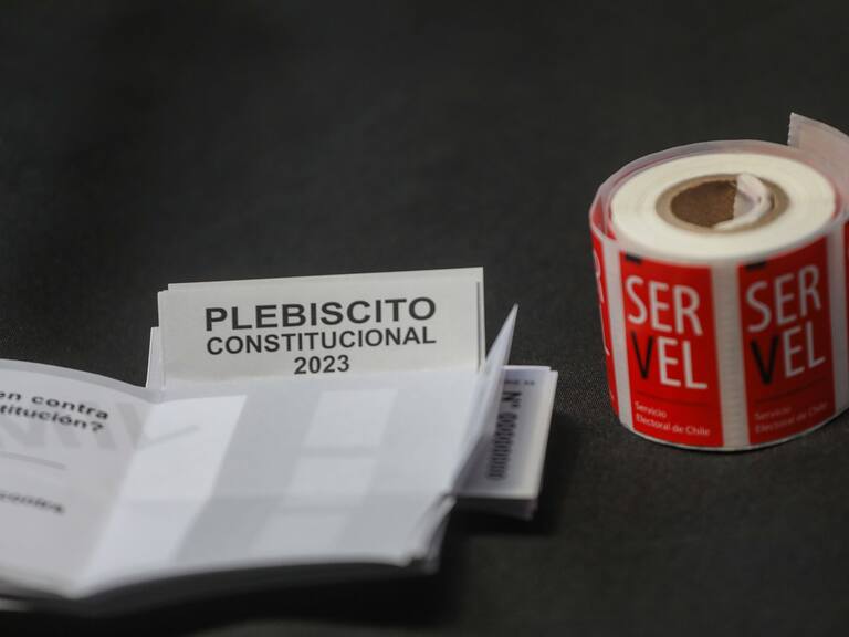 Cristóbal Bellolio en diálogo con ADN