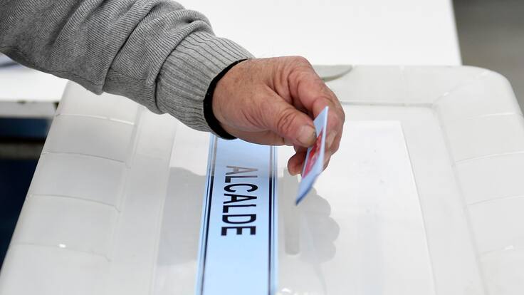 Peñalolén define a su nuevo alcalde: inicia reconteo de votos en 21 mesas
