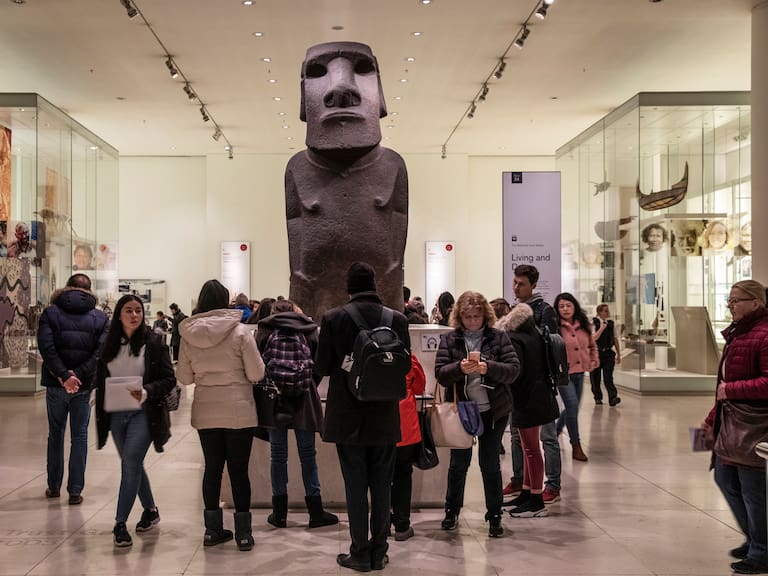 Alcalde de Rapa Nui conversa con País ADN