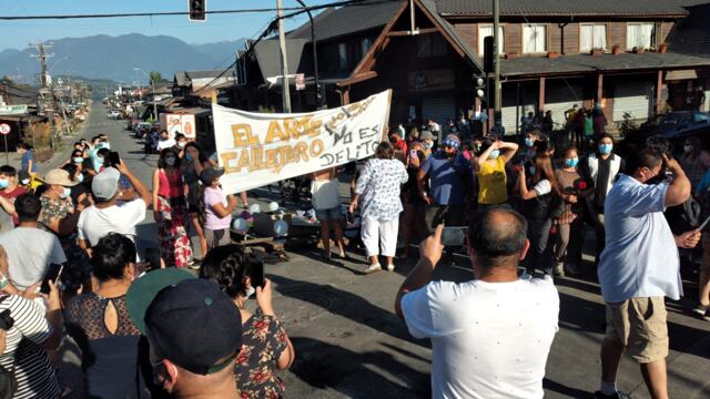 Despedida de malabarista baleado en Panguipulli / Agencia Uno