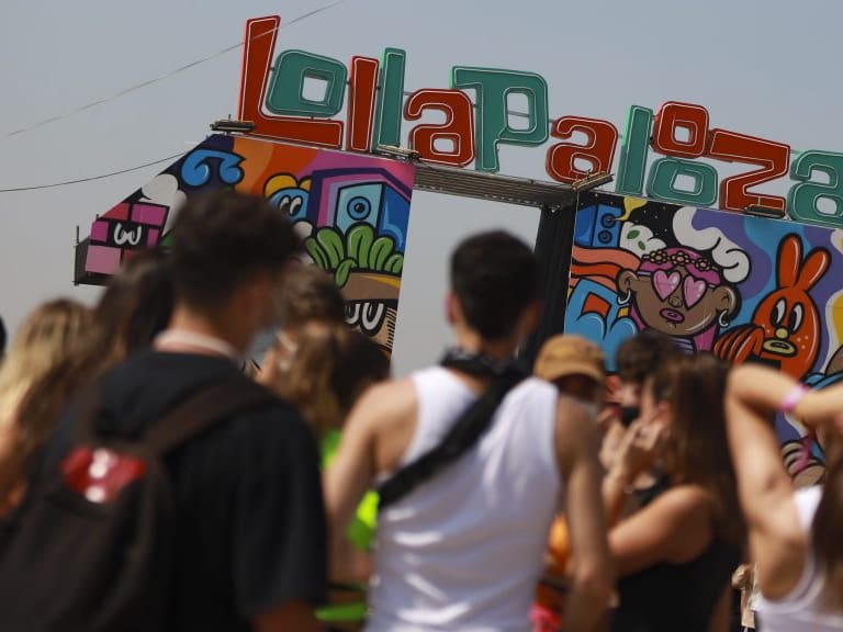 VIDEO | Quisieron colarse al Lollapalooza y terminaron rodeados por personal de la FACH