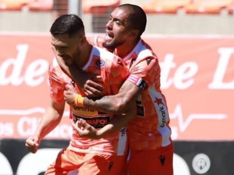 Cobreloa derrotó a Copiapó y tomó aire en la lucha por seguir en la Primera B