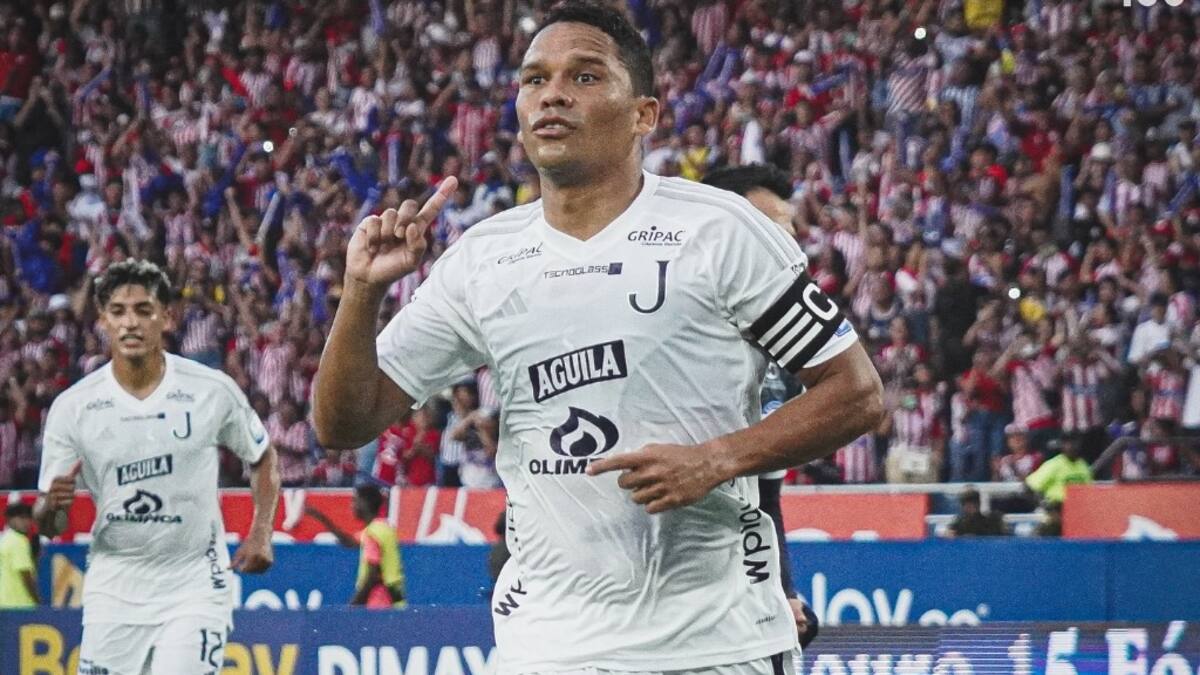 “Tenemos un sueño”: Figura de Junior anticipa el duelo contra Colo Colo y destaca a otro club chileno