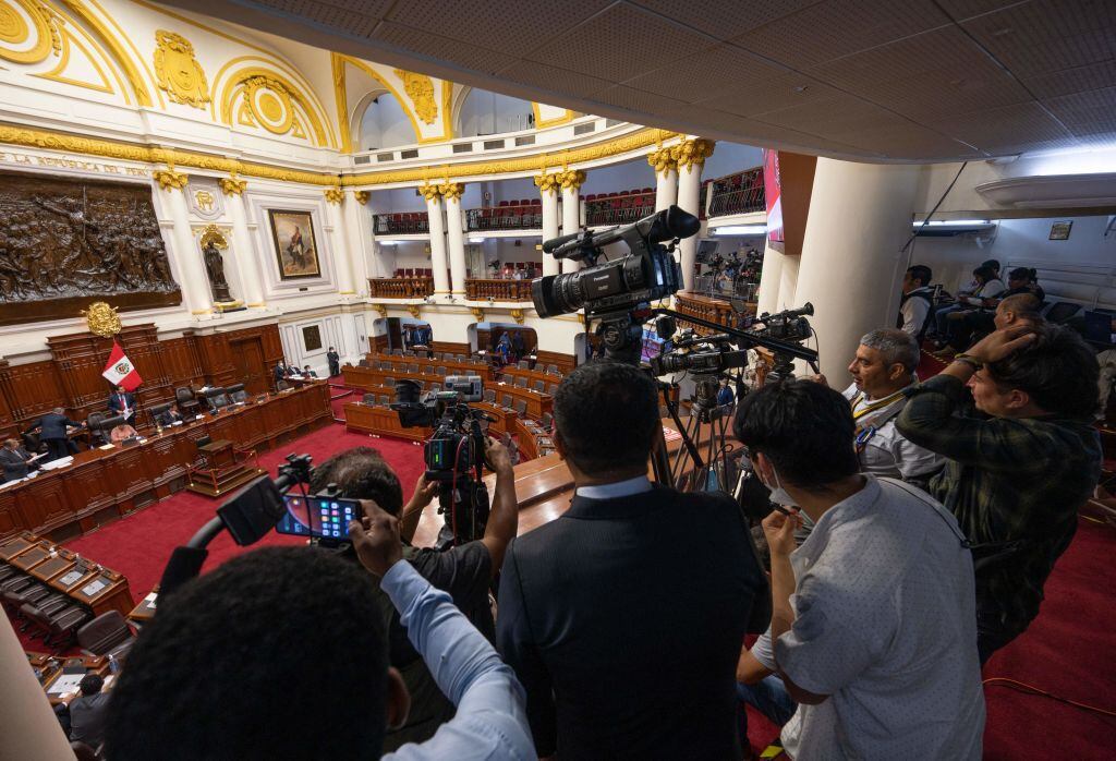 Congreso de Perú decide abrir nuevo juicio político en contra del presidente