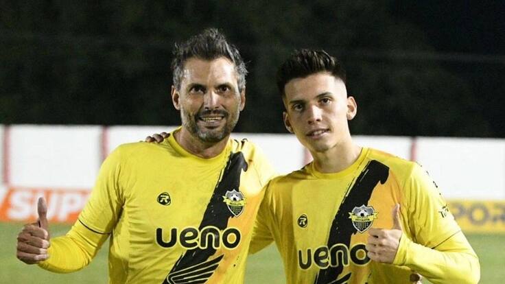 Polémica total en Paraguay: presidente de un club jugó un partido de Primera División con 51 años