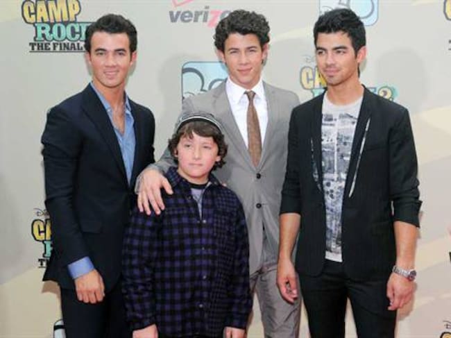 Jonas Brothers y Frankie Jonas