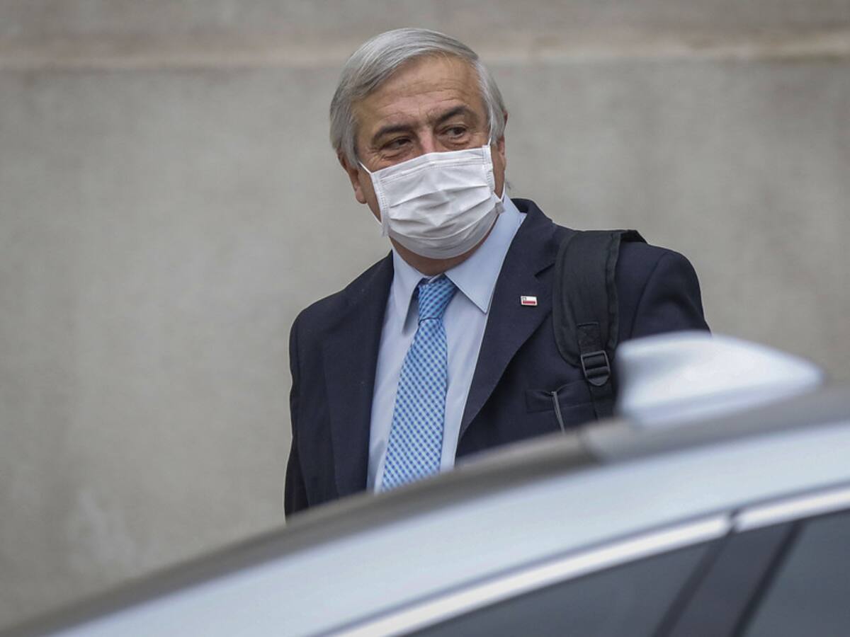 Ministro Jaime Mañalich calificó como «catastrófica» la situación de la UC Christus