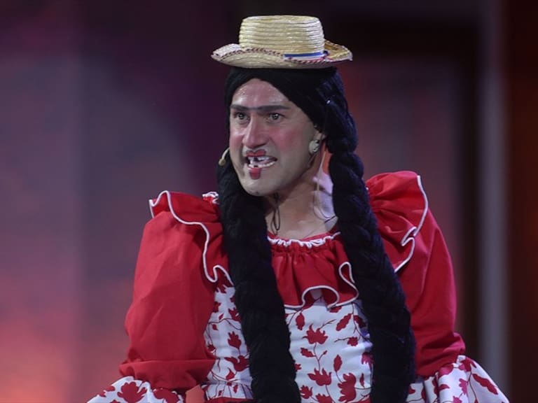 Bailarina a la que «Rupertina» le dijo «guatona» en Olmué 2020, es su hija