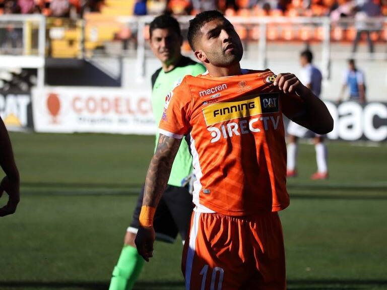 04 DE AGOSTO DE 2019/CALAMA
Ignacio Jara en festejo de su gol, durante el partido valido por la fecha 17 de la segunda ronda del Campeonato Nacional de Primera B, entre Cobreloa y La Serena, disputado en el Estadio Zorros del Desierto.
FOTO: FRANCISCO LOYOLA/AGENCIAUNO