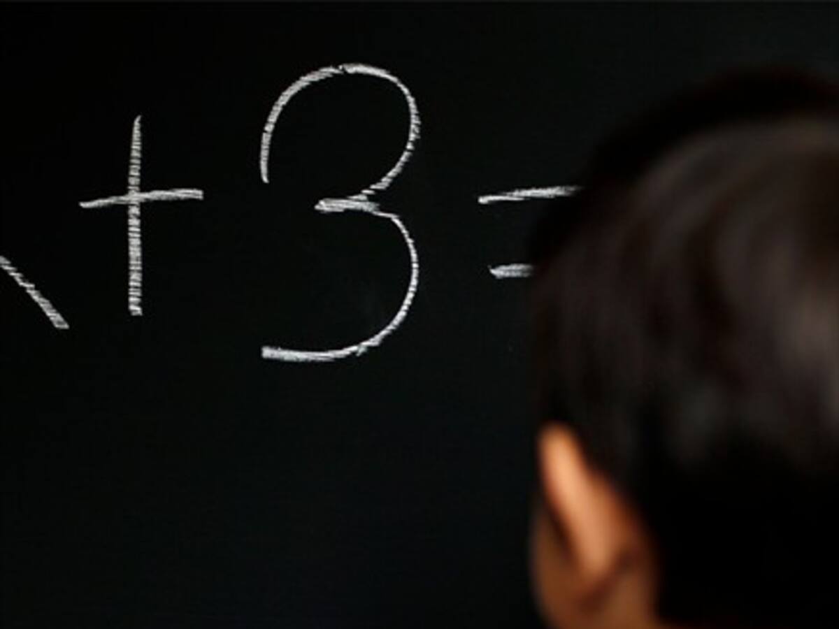 Estudiantes chilenos están bajo la media OCDE en educación financiera