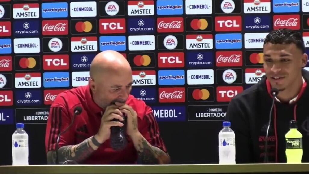 Sampaoli sufre vergonzoso momento tras victoria de Flamengo ante Racing en Copa Libertadores