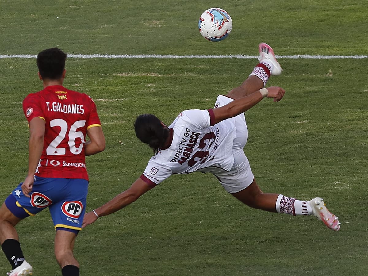 Aguaron la fiesta hispana: Deportes La Serena consiguió un agónico empate ante Unión Española