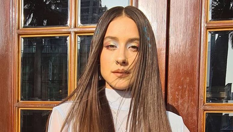 Denise Rosenthal envió mensaje a su perro luego que la acompañara sobre el escenario